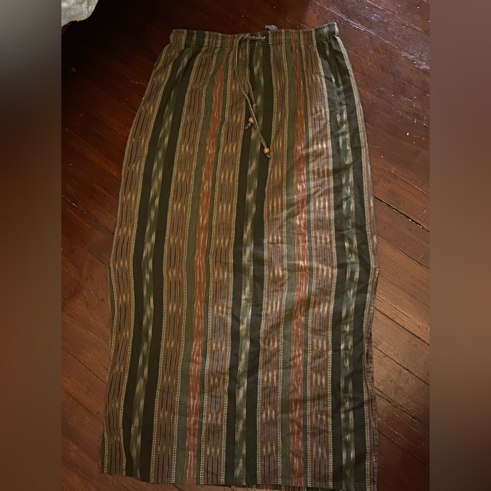 brown maxi skirt with cute slit